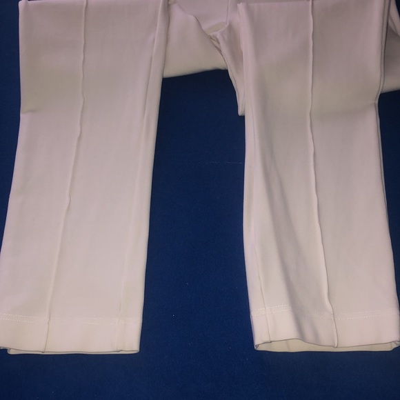 Max & Rina Winter-White Rider Jeans - Picture 2 of 4